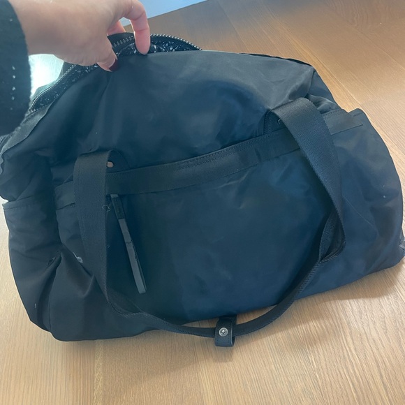 Lululemon workout duffle gym bag black - Picture 7 of 11